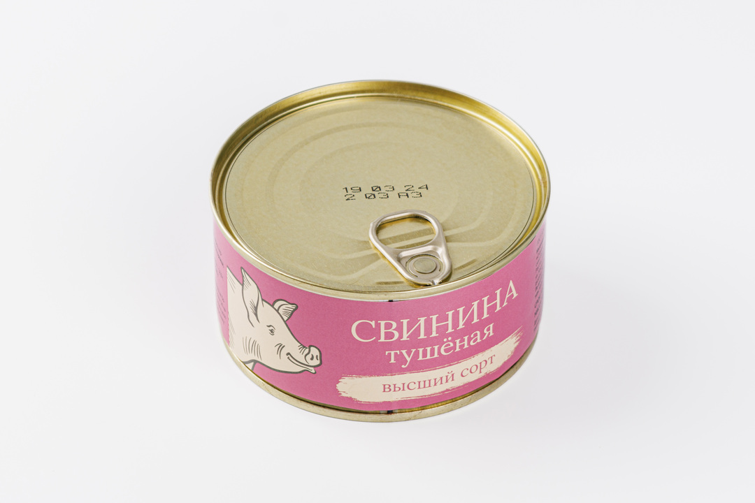 Свинина тушеная