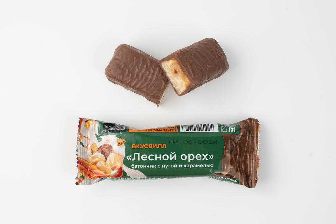Батончик "Лесной орех" с нугой и карамелью